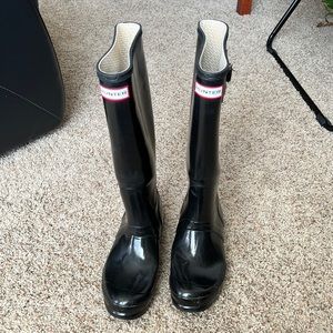 Black Hunter boots